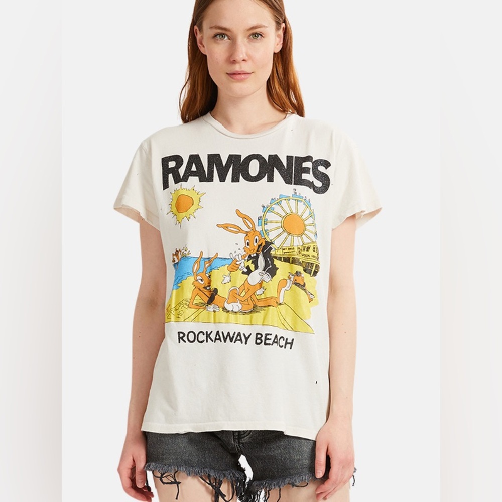 MadeWorn Ramones Relaxed Unisex Tee